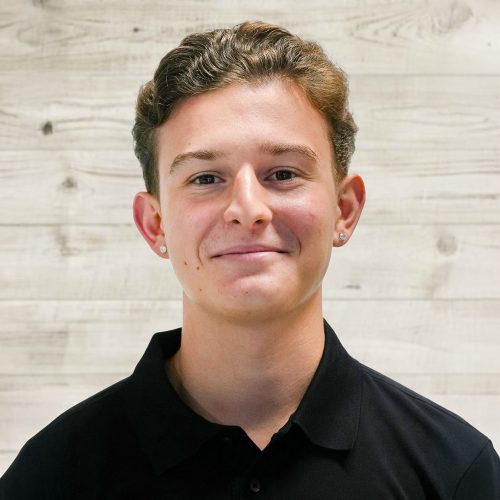 Sebastjan_Qollaku_V2-Pflegeleicht